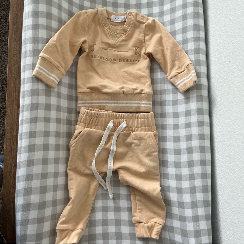 Jamie Kay Peachy Sweat suit